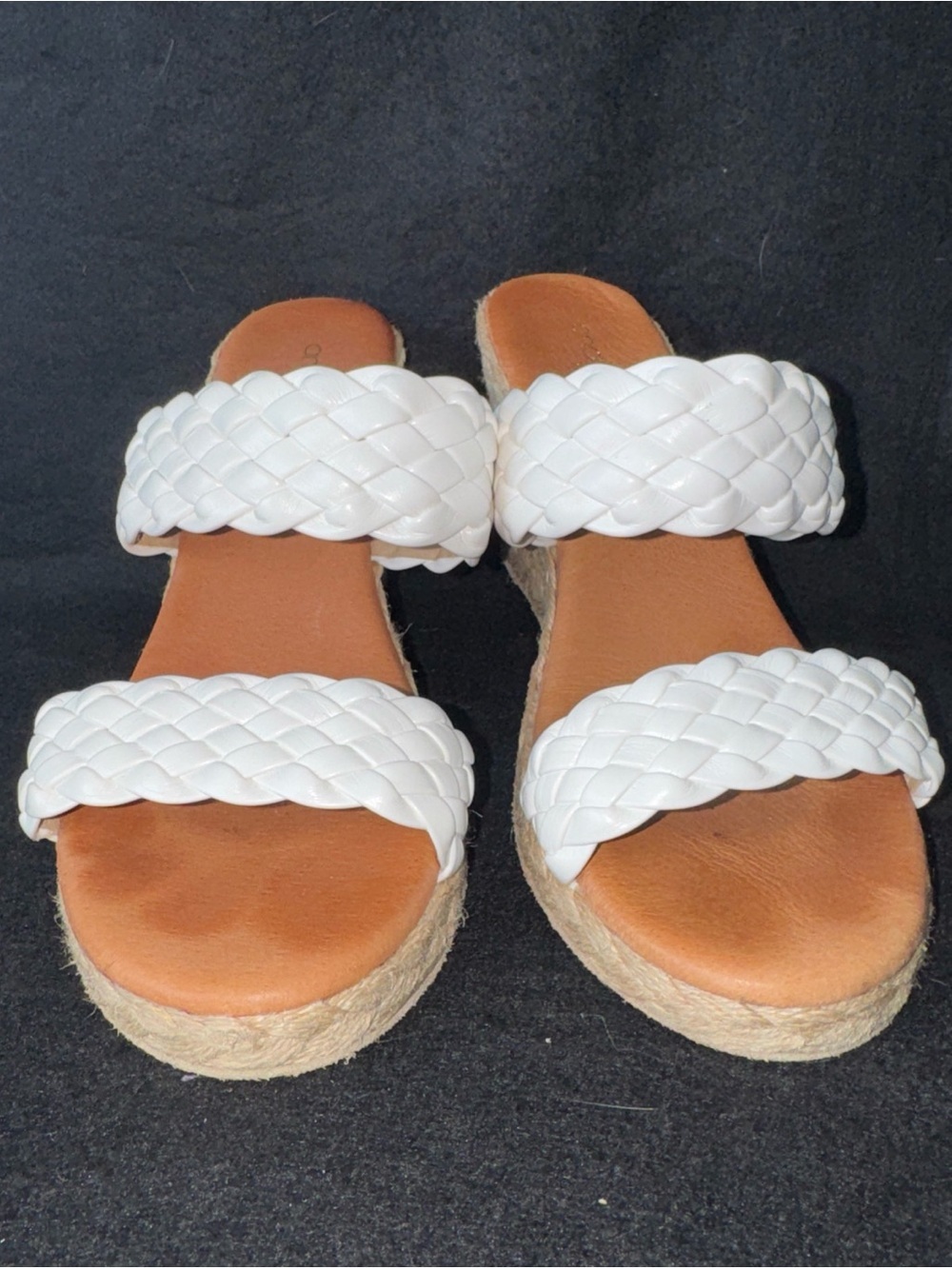 Andre Assous White Woven Leather Slip On Wedge Sandal 37 / 6.5 Beachy Coastal